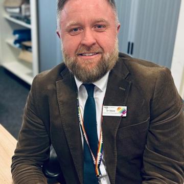 Dr Stephen Barrattshaw